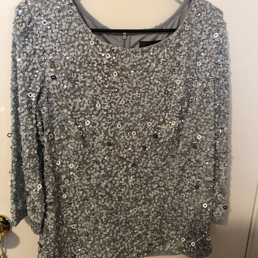 Woman’s blouse